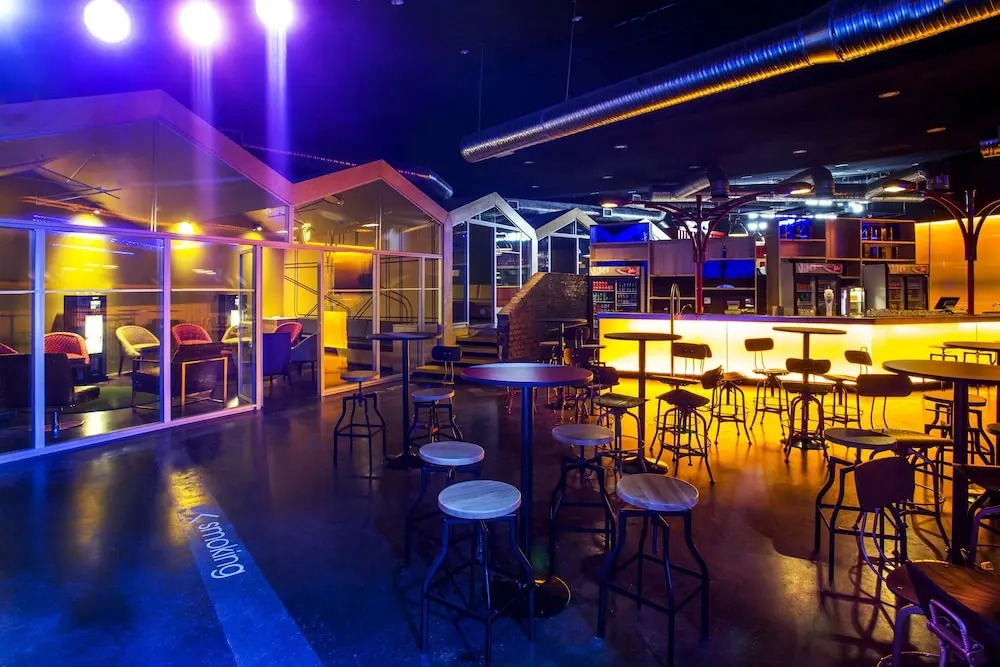 هتل د پالاس اف د لاست سیتی